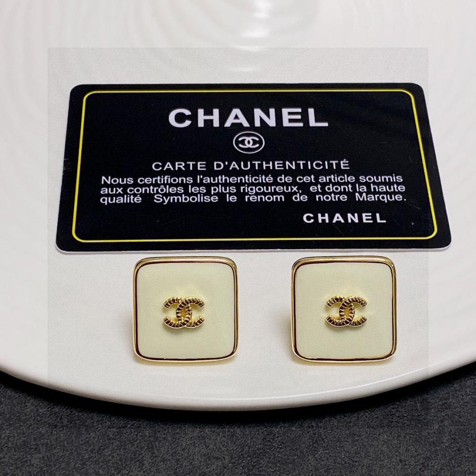 replica,repliche,fake,1:1,earrings,bracelet,ring,jewelry Orecchini doppia C Chanel