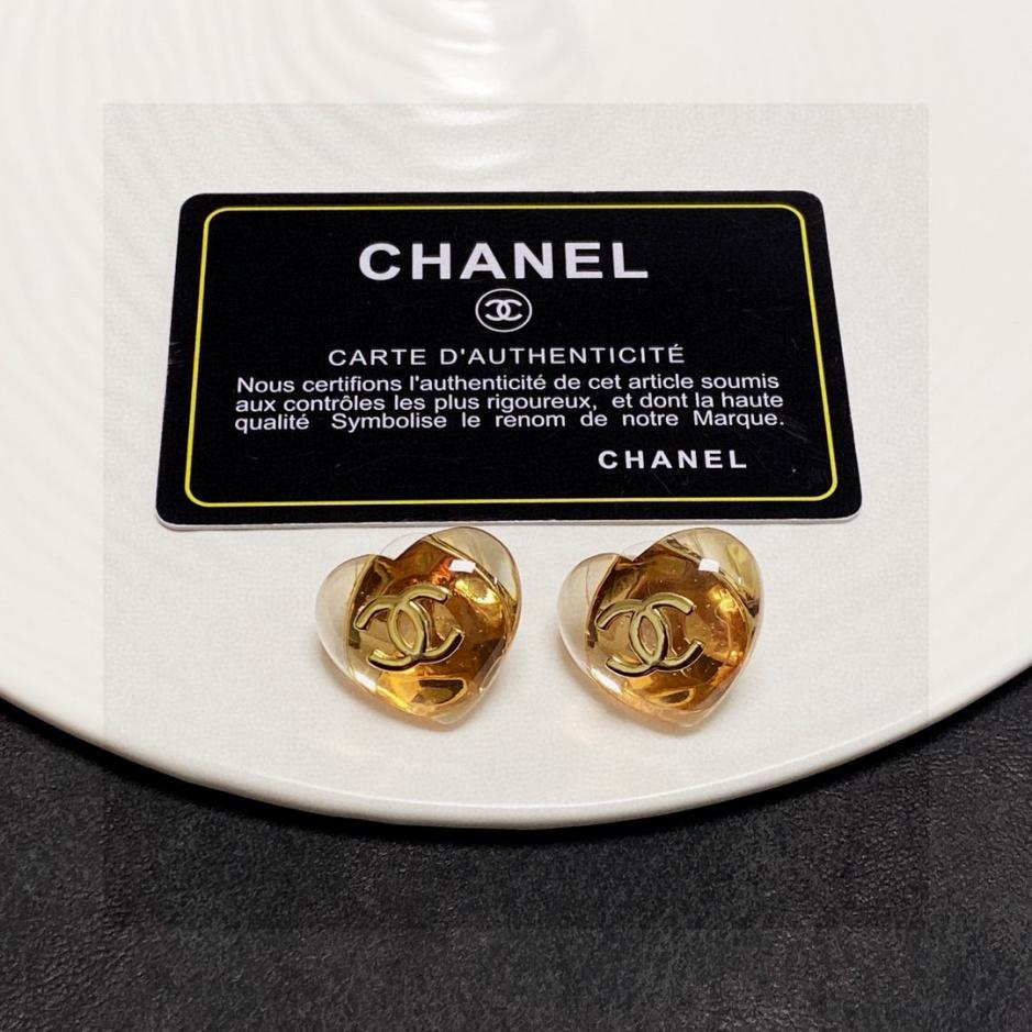 replica,repliche,fake,1:1,earrings,bracelet,ring,jewelry Orecchini Chanel con lettera doppia C