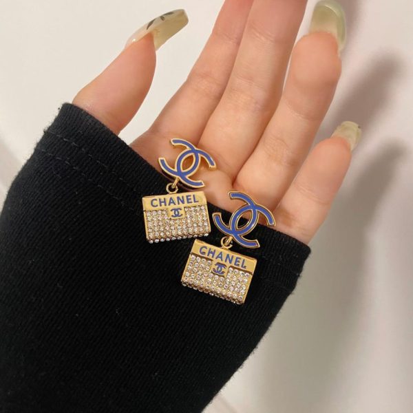 Orecchini doppia C Chanel