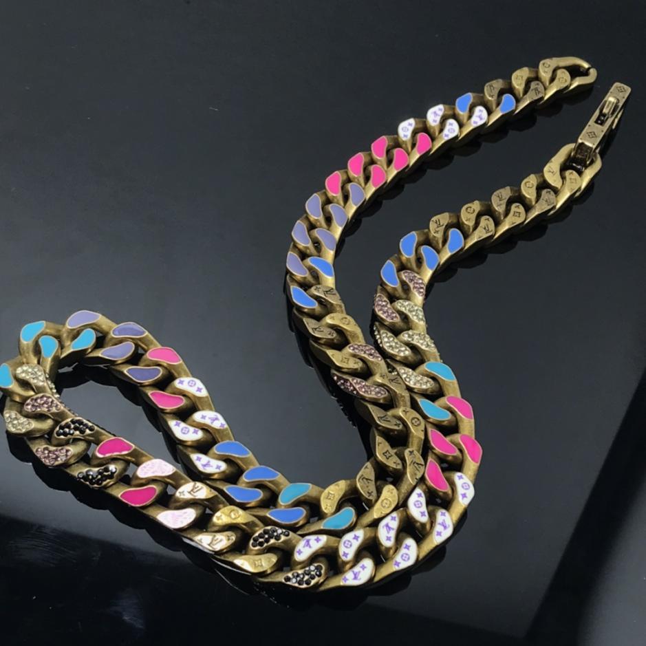 replica,repliche,fake,1:1,earrings,bracelet,ring,jewelry Collana LOUIS VUITTON serie Macaron cubana