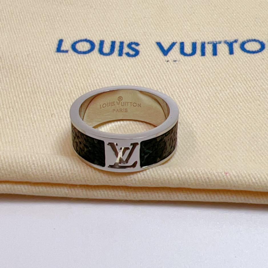 replica,repliche,fake,1:1,earrings,bracelet,ring,jewelry Anello con lettera in pelle LOUIS VUITTON