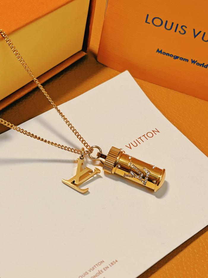 replica,repliche,fake,1:1,earrings,bracelet,ring,jewelry Collana con bottiglia di profumo di diamanti LOUIS VUITTON