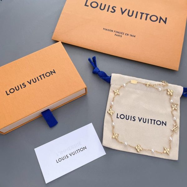 Collana di perle fiore dorato LOUIS VUITTON