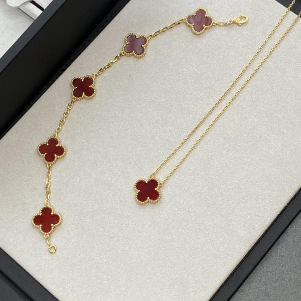 [Versione top] Bracciale Van Cleef & Arpels a cinque fiori con corniola e oro