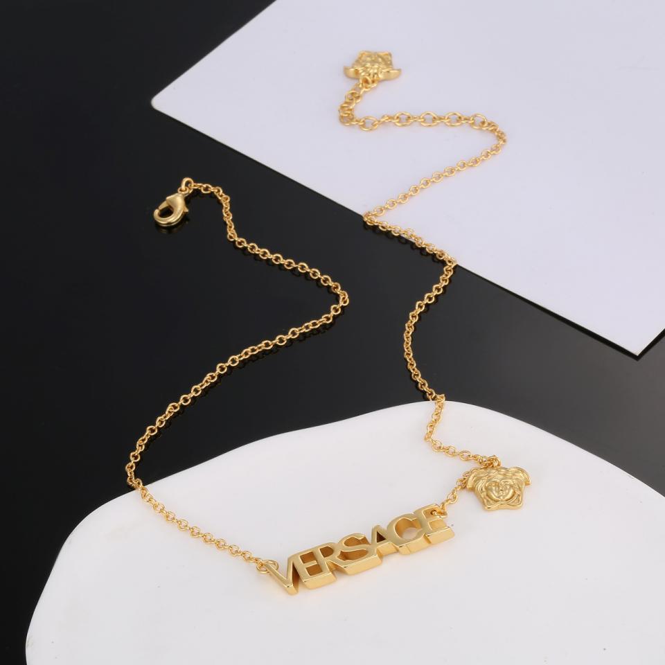 replica,repliche,fake,1:1,earrings,bracelet,ring,jewelry Collana Versace in oro