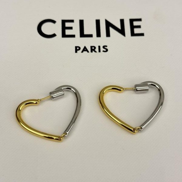 Gli ultimi orecchini d'amore di Celine