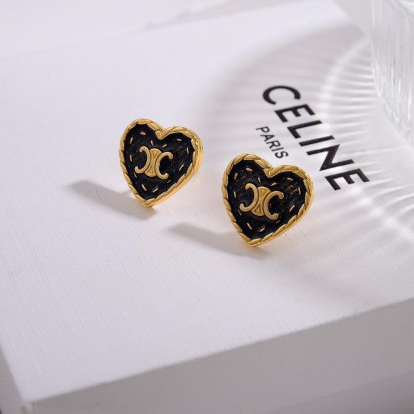 Nuovi orecchini Celine