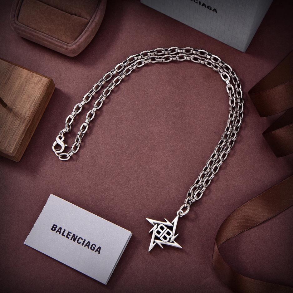 replica,repliche,fake,1:1,earrings,bracelet,ring,jewelry Collana Balenciaga