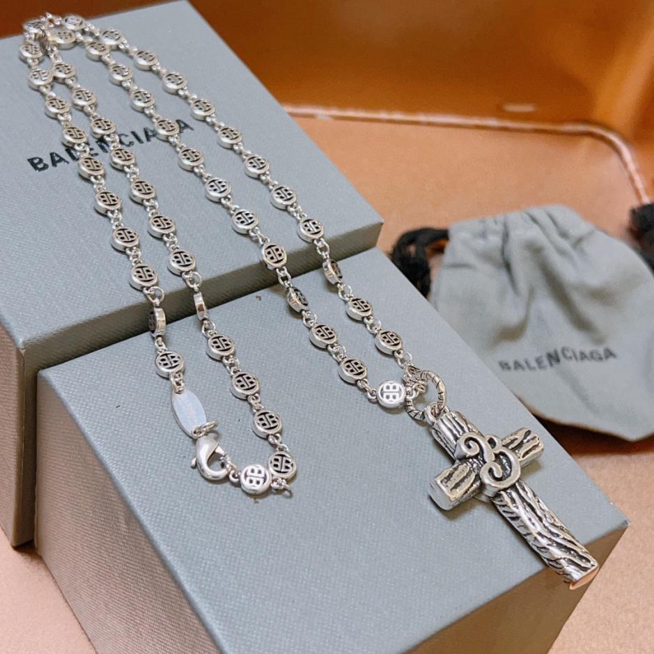 replica,repliche,fake,1:1,earrings,bracelet,ring,jewelry Nuova collana Balenciaga