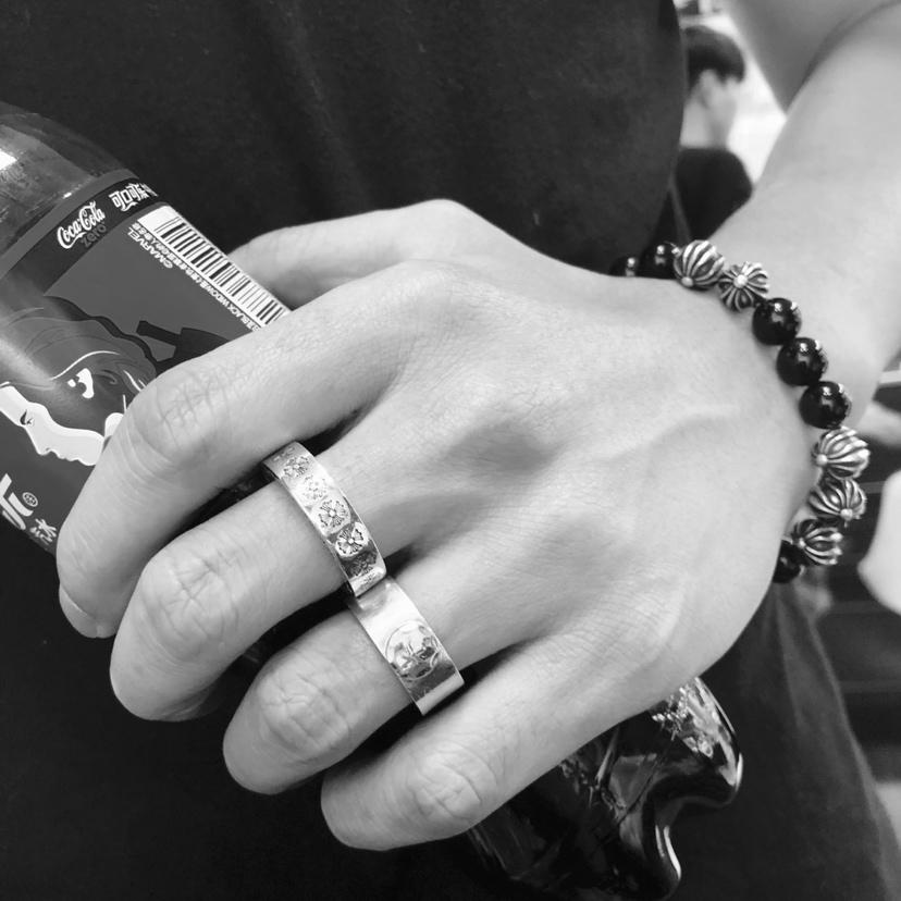 replica,repliche,fake,1:1,earrings,bracelet,ring,jewelry [Controqualità] Anello del cazzo di Chrome Hearts