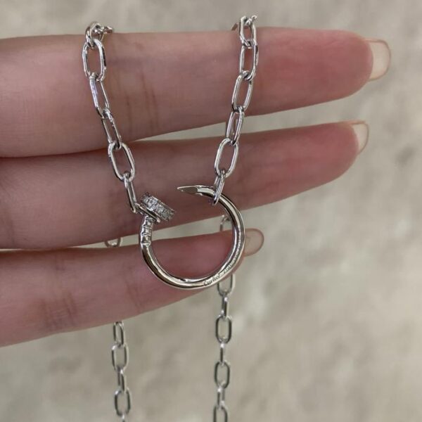replica,repliche,fake,1:1,earrings,bracelet,ring,jewelry Le unghie bianche K sono ordinate su misura. Materiale: oro vero 18 carati e diamanti veri (BFD6).