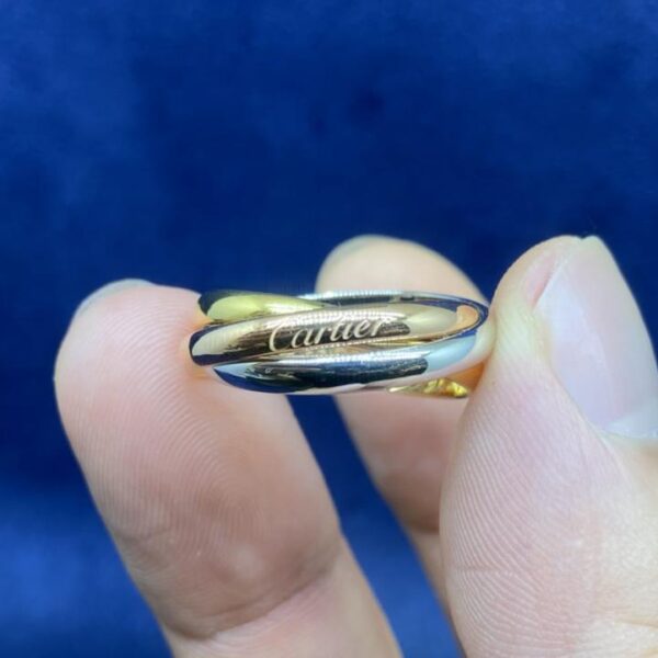 replica,repliche,fake,1:1,earrings,bracelet,ring,jewelry Classico anello tricolore a tre anelli Cartier, squisita fattura, vero oro 18 carati e veri diamanti (CD80)