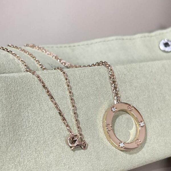 replica,repliche,fake,1:1,earrings,bracelet,ring,jewelry Collana Cartier pancake con tre diamanti in oro vero 18 carati e diamanti (8ECA)