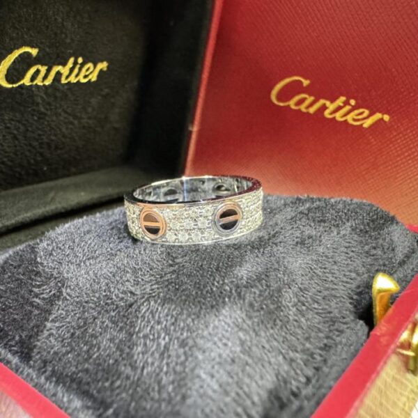 replica,repliche,fake,1:1,earrings,bracelet,ring,jewelry Foto reali della consegna, oro 18 carati personalizzato, vero oro e diamanti, unghie nere serie LOVE di Cartier, anello con stelle e diamanti (C449)