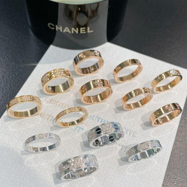 replica,repliche,fake,1:1,earrings,bracelet,ring,jewelry Anello pronto, anello completo, vero oro 18 carati e veri diamanti, foto della collezione di anelli Cartier” (B042)