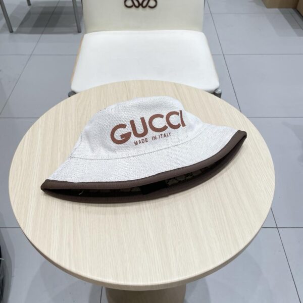 Sito ufficiale GUCCI nuovo cappello da baseball con cappello a secchiello