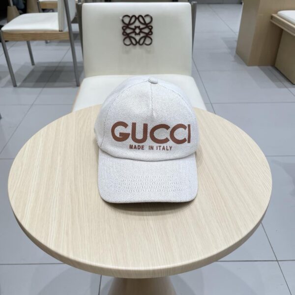 Sito ufficiale GUCCI nuovo cappello da baseball con cappello a secchiello