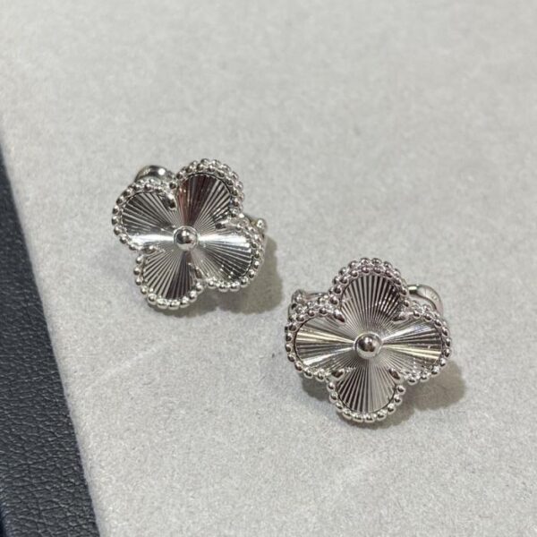 Orecchini Van Cleef & Arpels Heavy Industry con quadrifoglio ZP personalizzati, pietra di grado 5A (VM493)