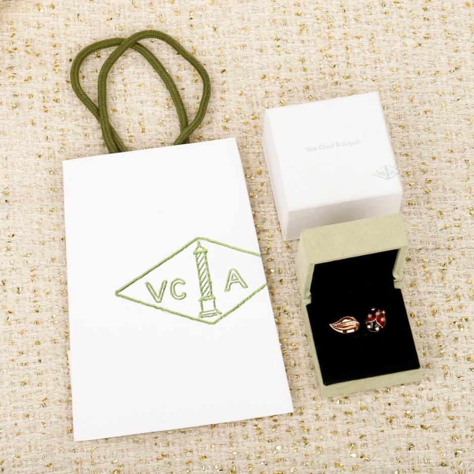 replica,repliche,fake,1:1,earrings,bracelet,ring,jewelry Contatore / Anello coccinella personalizzabile con oro vero e diamanti, serie Lucky Spring (RF993)